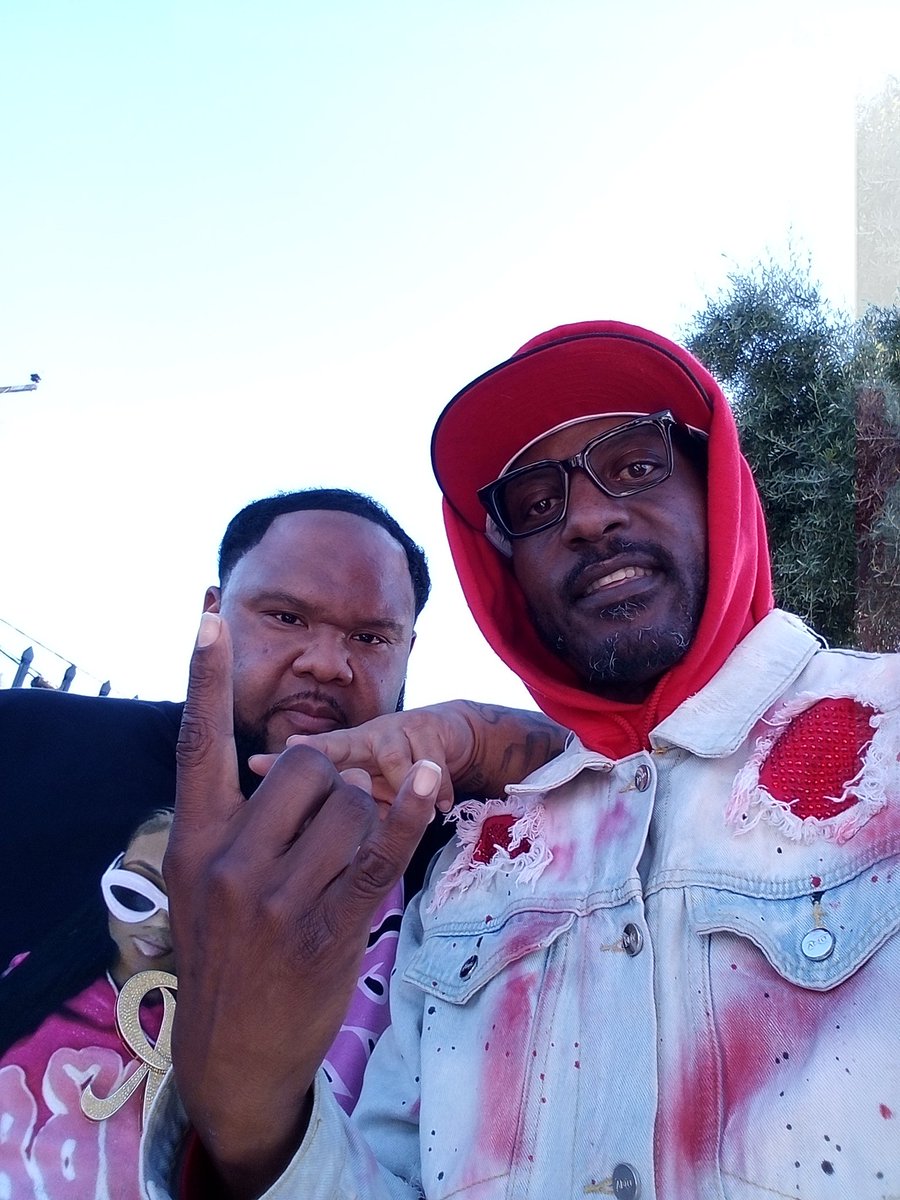 DaRealSleepdank's tweet image. @DaRealSleepdank #BIGRICH SF TO THE V 👀🔥🙏