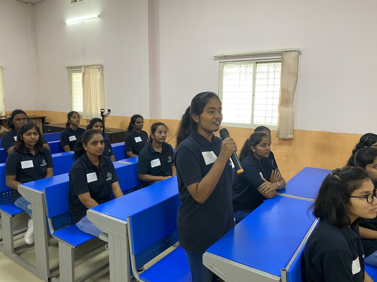 MohnishPabrai's tweet photo. A wonderful morning with the @DakshanaIndia Scholars at JNV Bengaluru Rural. All these bright young ladies will take the IIT Entrance Exams in 2025. https://t.co/AmRbYZqKVS