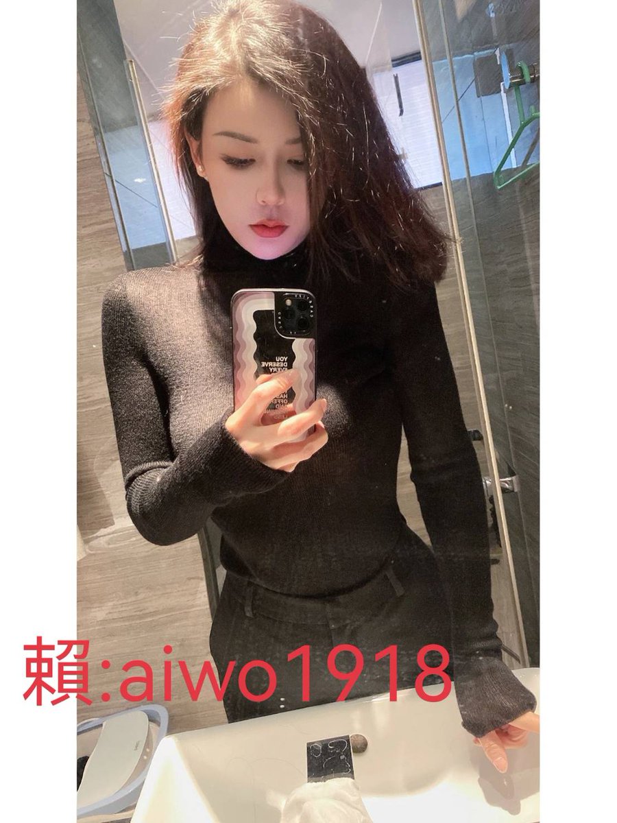 AstridEllen5's tweet photo. 你負責控制速度 我負責控制分貝好嗎 現在有空 賴：aiwo1918  #桃園按摩 #個人工作室 #乾淨衛生 #精油按摩 #交友 #一對一服務保證讓您招架不住 #桃園按摩 #平鎮按摩 #八德按摩 #大溪按摩 #楊梅按摩 #伴遊 #轉推加愛心10抽1送免費約炮 https://t.co/hGTRYmhaYk