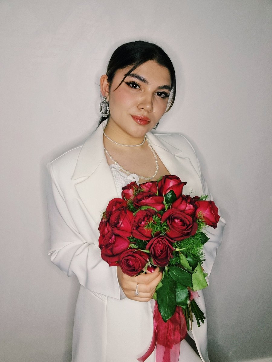 Maxca78_'s tweet photo. ♥️I said yes🤍 https://t.co/OnLvrOUsIa