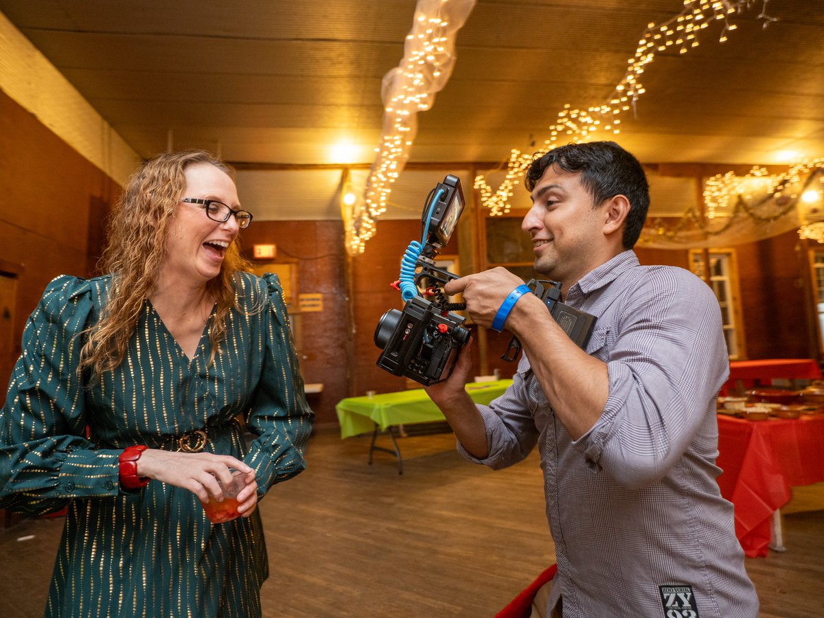 Cav14M's tweet photo. Me doing some photography. Not really sure where my life is going anymore. #photographer #photo #videographer #atx #lookingforwork https://t.co/3pjBTlb8KY
