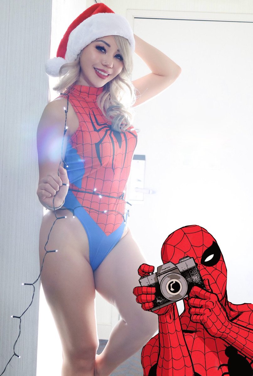 Merry Christmas 🎄🎁 #cosplayer #December2023 #Christmas #Marvel #spiderman #cos #cosplayergirl