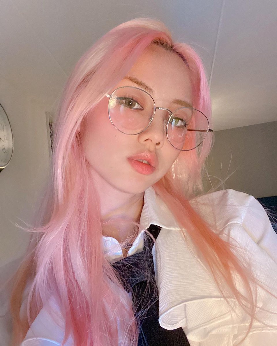 soybean rushing
Tôi là một cô gái yêu thích mạo hiểm và muốn tìm một người bạn đặc biệt để cùng trải nghiệm những điều nguy hiểm. Bạn có đủ dũng cảm để cùng tôi đối mặt không?