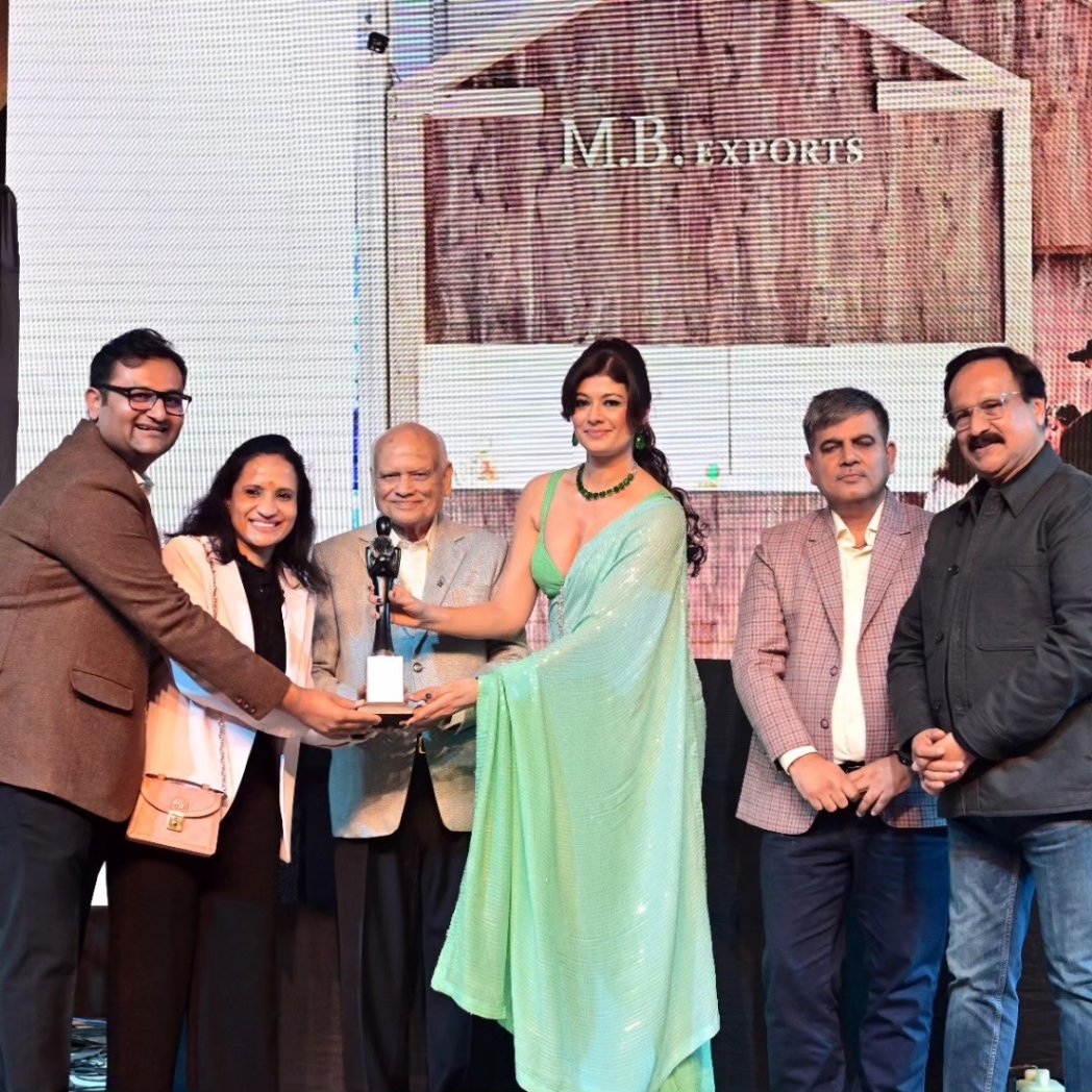 JJSjaipur's tweet photo. JJS celebrates the creativity of not just jewellery but also the Booths. Here are the winners of the Best Booths of 2023! Congratulations M.B. Exports for winning the 1st prize in Gemstones &amp; Jewellery Section for 9 Sqm.
#JJS #JJS2023 #JaipurJewelleryShow #TheDecemberShow https://t.co/se5vYYbrHx