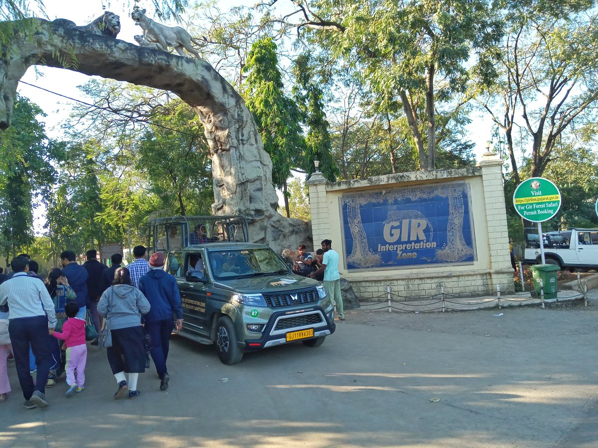 DrKumar_R's tweet photo. @girnational park &amp; Wildlife Sanctuary, Gujarat. 

Amazing experience in nature and their real householders with inclusivity. It was established in 1965 to protect #Asian_Lions &amp; other vulnerable Flora &amp; Faunas listed by @IUCN.

@UN @GujaratTourism @peta @NatGeo
 @NationalParksX https://t.co/rH9sPS9Iyq