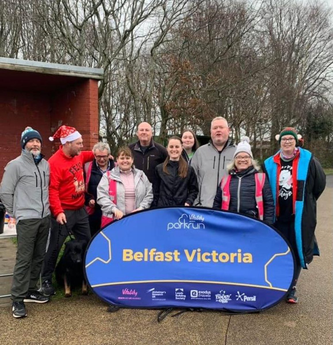 What a morning it was down at Vicky Park yesterday. Beautiful weather, great company, excellent volunteers and the small matter of a Parkrun female world record.