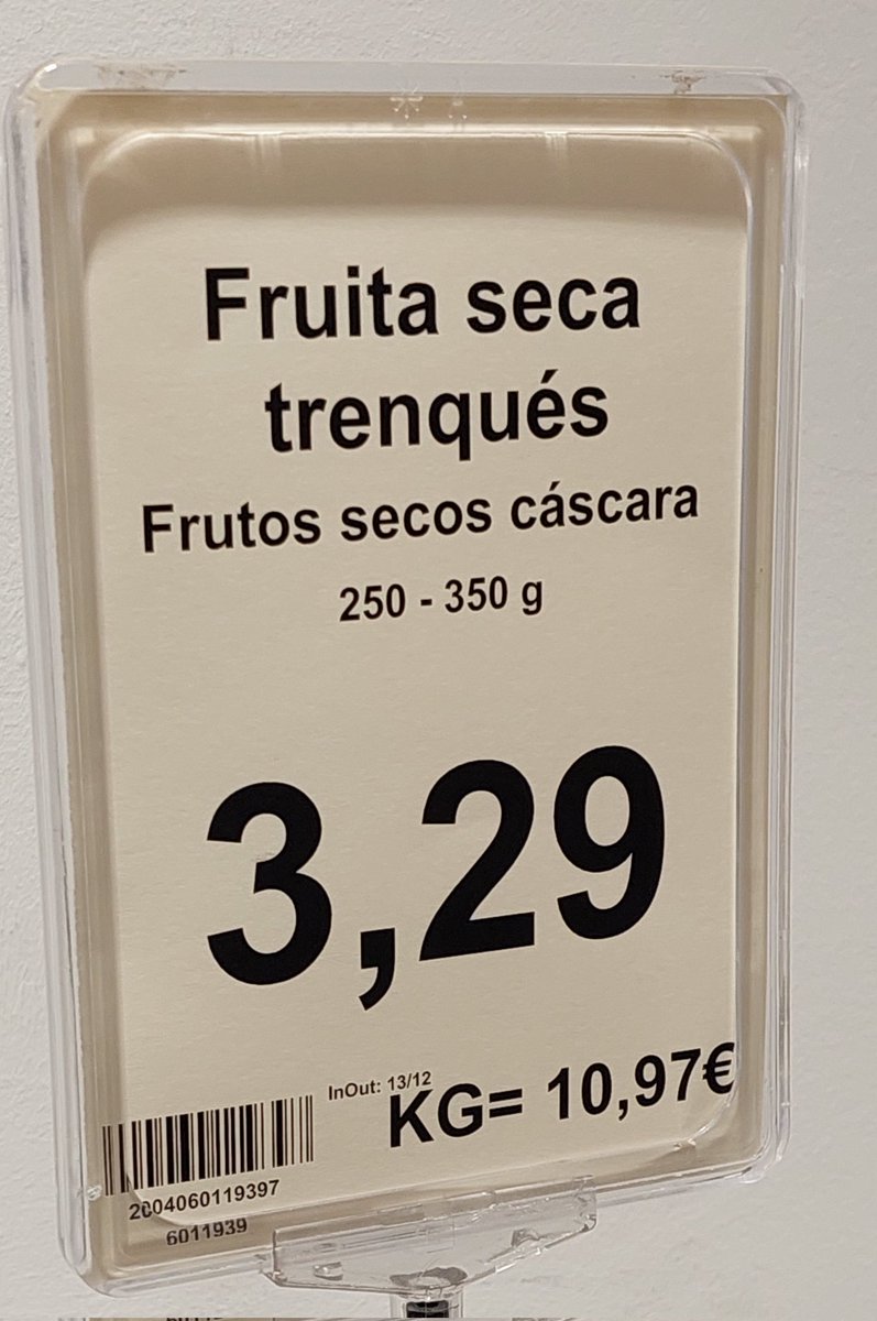 elllaurado's tweet photo. "Catalan is not in danger, as far as I know". https://t.co/MMW2wvjcZI