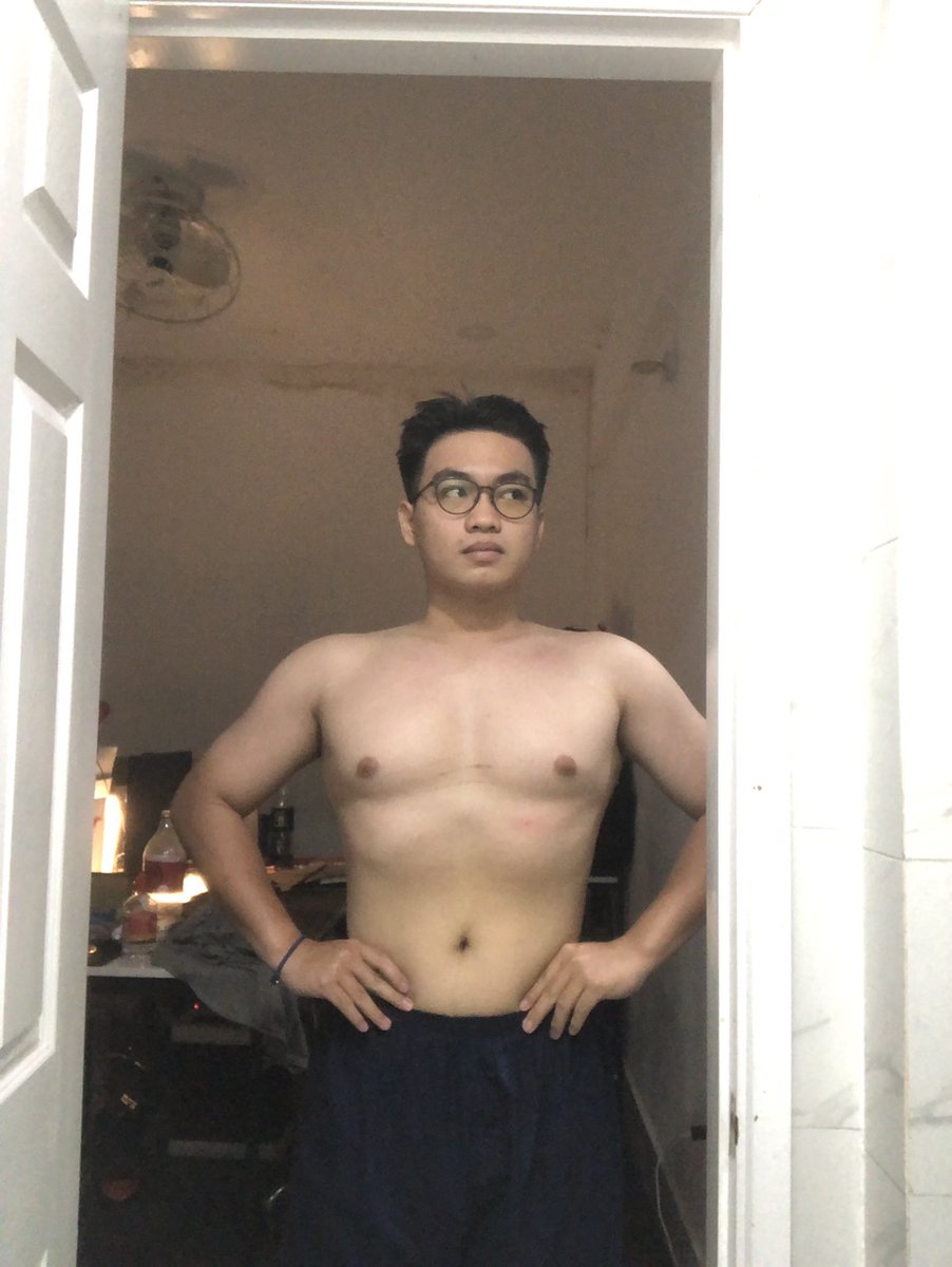LetNhau's tweet photo. Body check
1/9/2023 -> 24/12/2023 
114 days or 3 months 23 days
85kg -> 76kg 
-----
This post is just for memories, I will post again after the next 3 months. 
My aim is 70kg https://t.co/Ec3Jpl0JUl