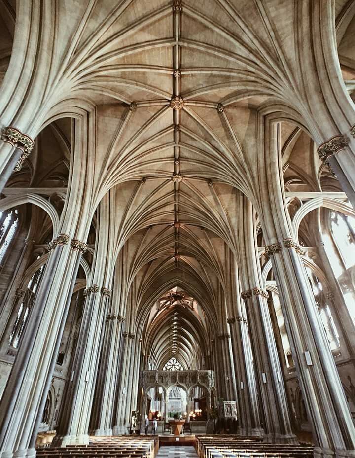 Bristol Cathedral, England 🏴󠁧󠁢󠁥󠁮󠁧󠁿 🇬🇧