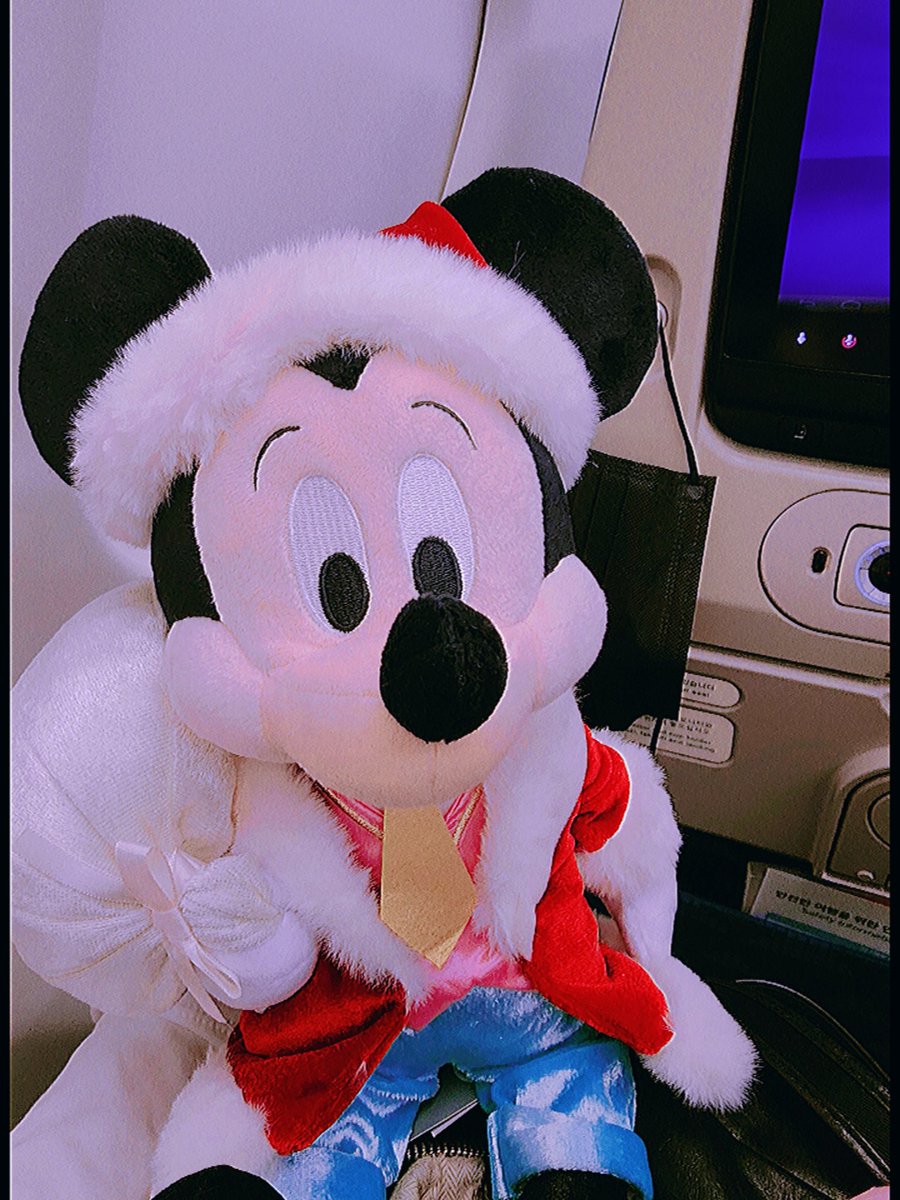 ⁣
⁣
忘れないでね ❤️💙🩷⁣

2月にまた会いましょう🫶⁣
⁣