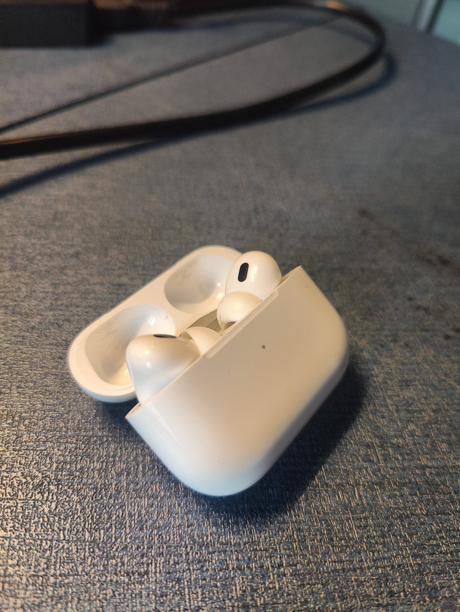 I bought Apple AirPods but I have an Android phone.
Will the society accept me? 😬