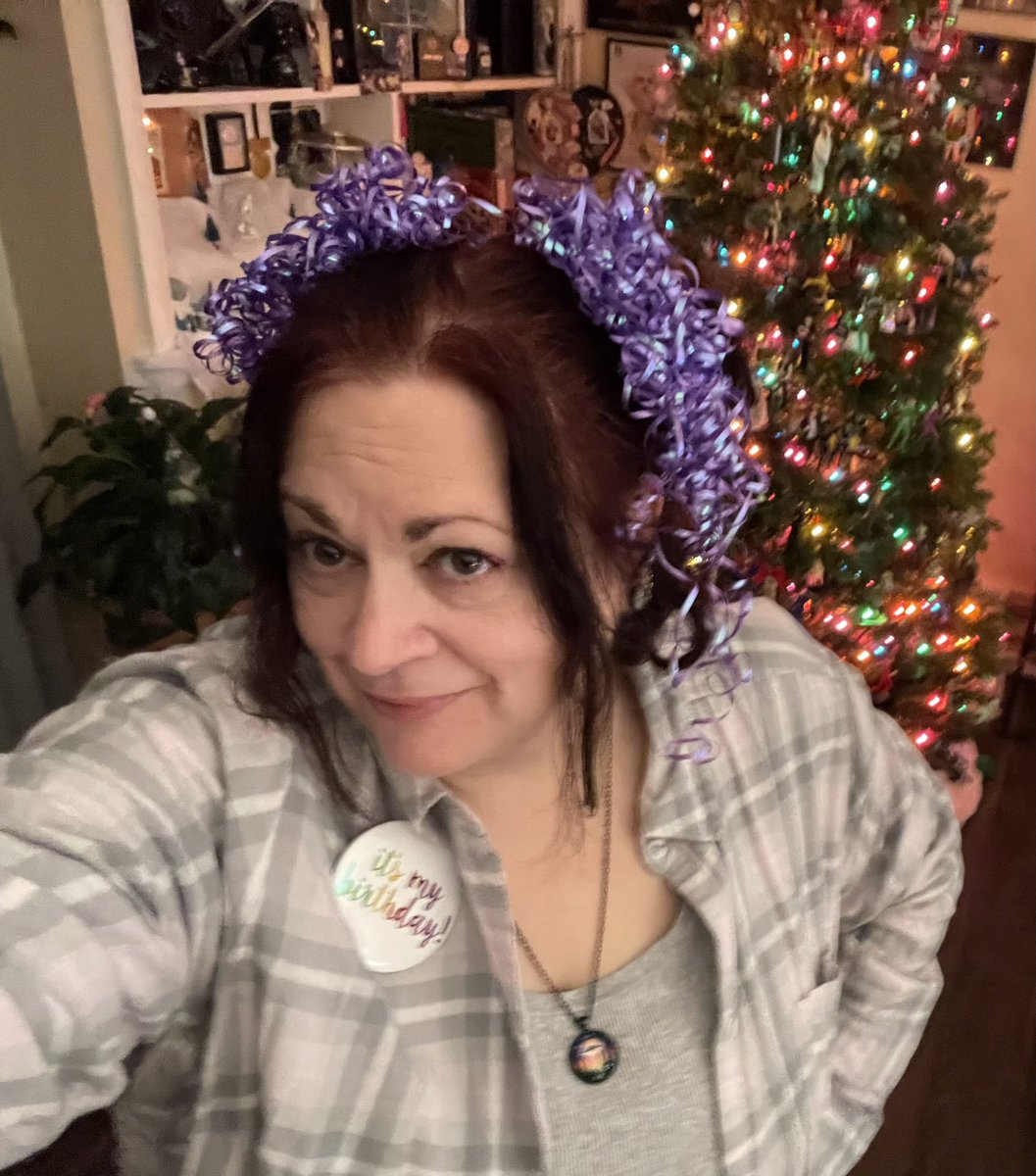 theora666's tweet photo. Made it another year above ground.  ☑️ https://t.co/HTtNTRaHiM