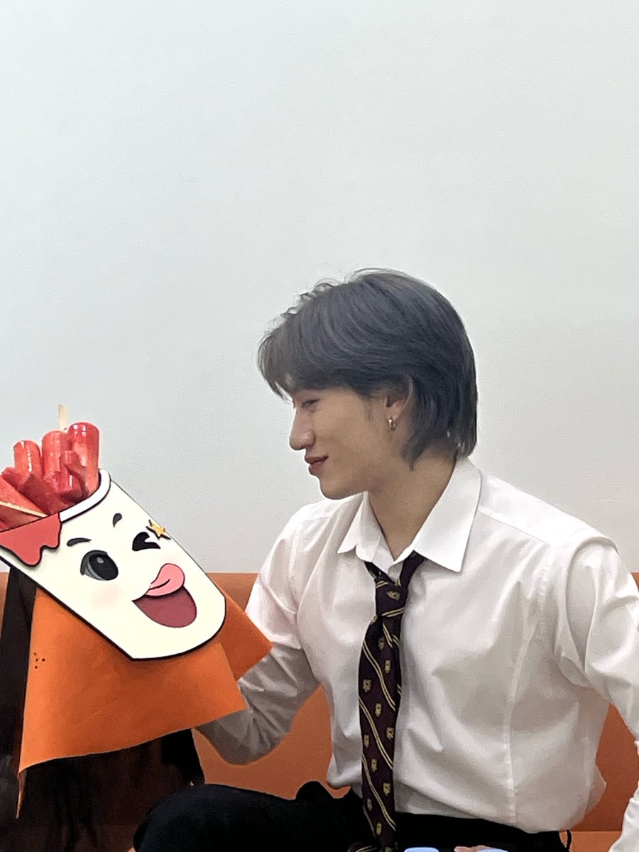 _YEDAM_OFFICIAL's tweet photo. [📸]

MBC #복면가왕 맛있게 맵다 ❤️

#방예담 #BANGYEDAM
#ONLY_ONE #온리원 https://t.co/yaDH32wXSd