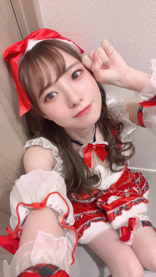 Asian girl Christmas costume