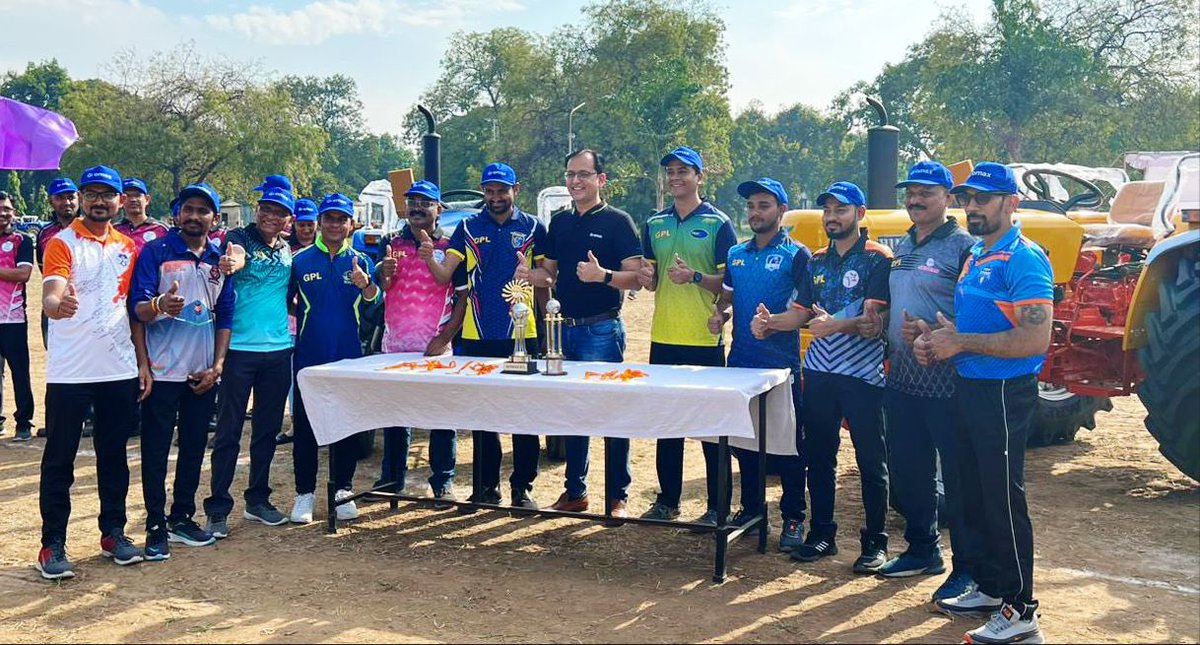 Ravi15168's tweet photo. Cricket: More Than Just a Game - It's Emotion and Teamwork
Gromax Premier League (GPL) kicked off now. a good way to know each team member within the team ; use their expertise well with placing at right position. it helps to learn leadership lessons. 
# leadership # teamwork https://t.co/1lMmm0Cahy