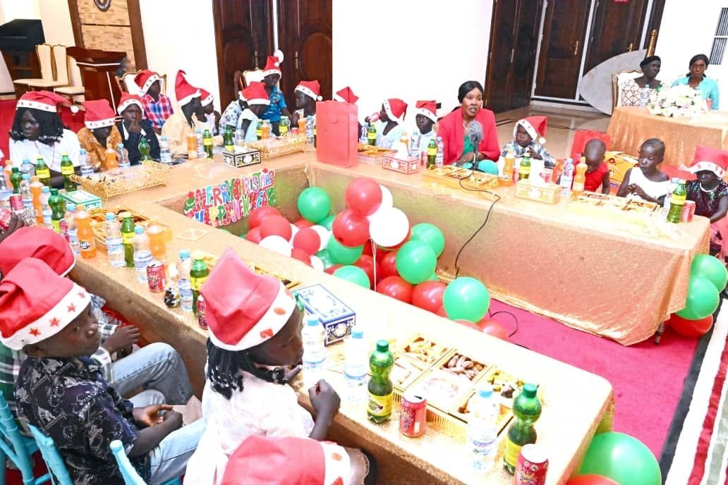 President Salva Kiir hosted a group of orphans, at State House in Juba. During the special Christmas celebration, he encouraged them to aspire for greatness as future leaders of South Sudan.  The president also pledged to support the welfare of the orphans in the country.