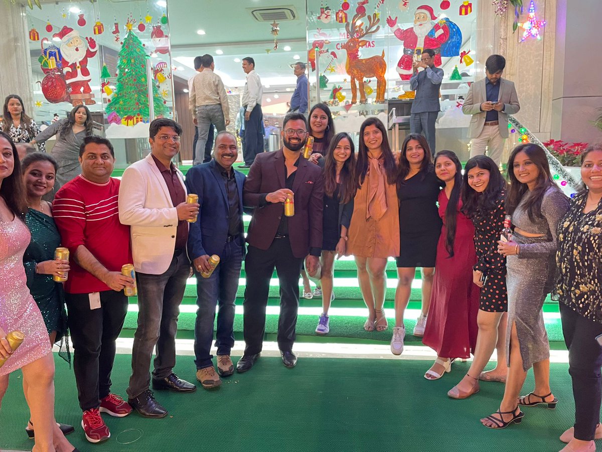 Life@63moons tweet media