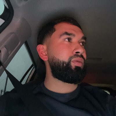 earvi's tweet photo. #NewProfilePic https://t.co/qa4wyjoeEQ