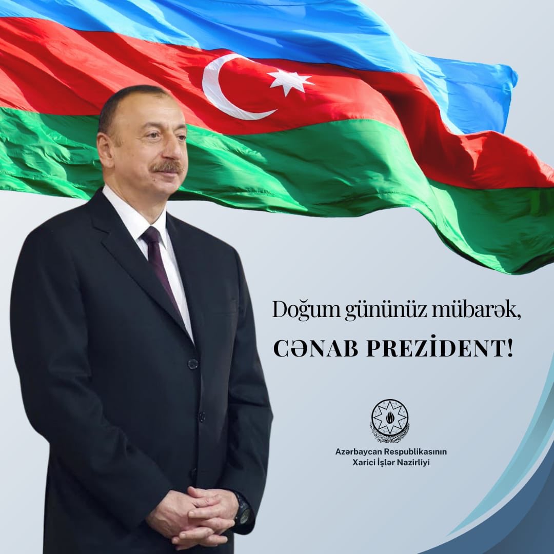 AzEmbPak's tweet photo. Doğum gününüz mübarək, cənab Prezident! 🇦🇿

#MüzəffərAliBaşKomandan https://t.co/20xMBj4JKA