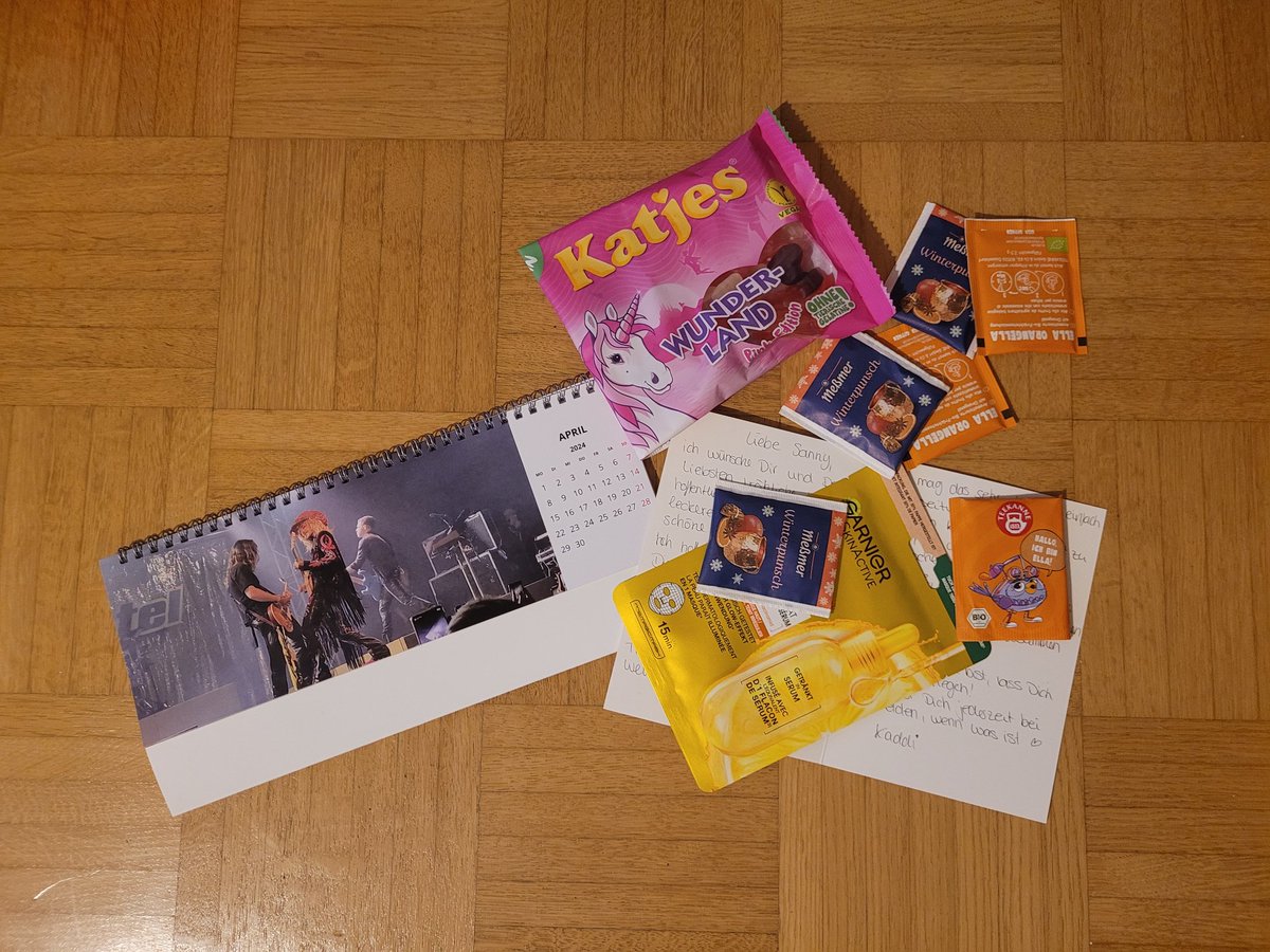 Einfach die süßeste 🖤 <a href="/kaddigalaktisch/">Kaddi</a> 
Danke🫶🎄