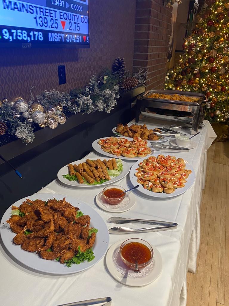 miconceptdesign's tweet photo. Merry and bright moments with the squad at our Christmas bash!🎄🎉🥂📸

#christmasparty #merryandbright #seasonsgreetings #eatdrinkandbemerry #cheers https://t.co/4DobKPBtdm