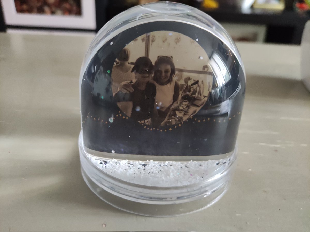 3 ans sans toi maman 💫. Ce funeste 24 décembre, tu nous as laissé brutalement. On prend soin des uns des autres comme on peut. Merci à ceux <a href="/sdis08/">SDIS des Ardennes</a> qui ont essayé de te sauver. Je t'💔 
<a href="/ars_grand_est/">ARS Grand Est</a> #ardennes