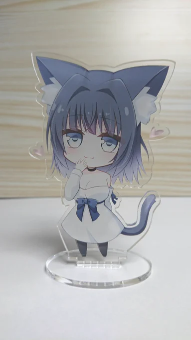 コミケ用のアクスタが届きました!すっごい良い感じです…!! 