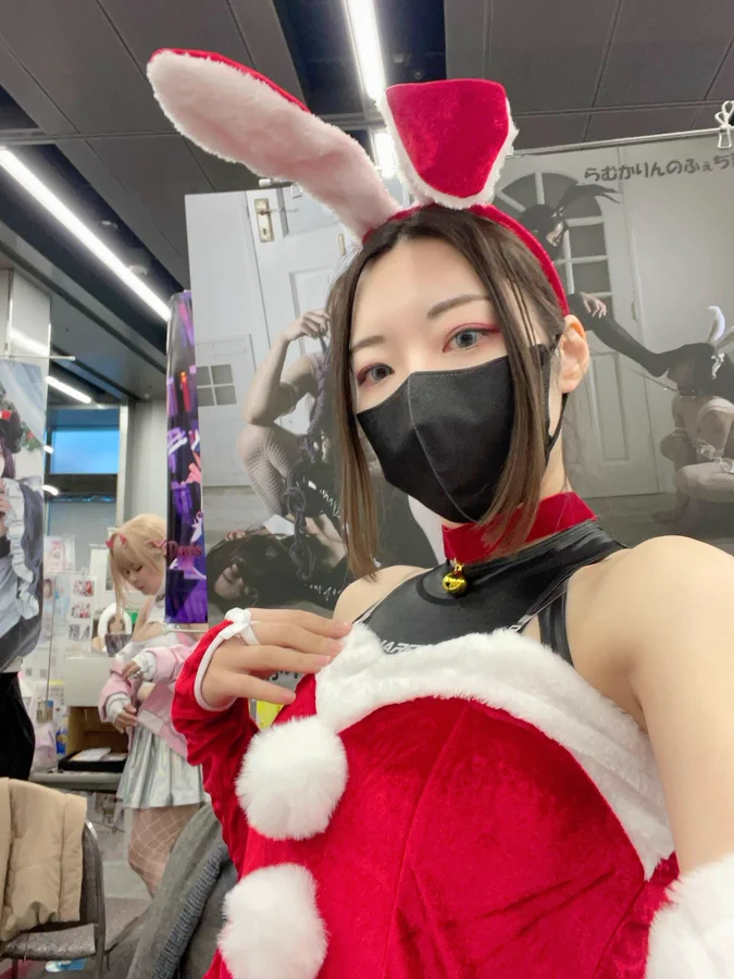 Asian girl Christmas costume