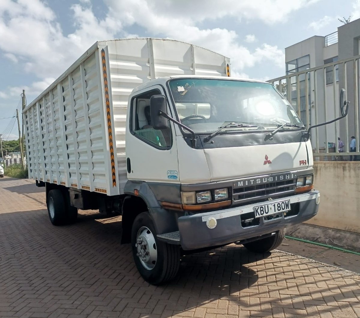 kbtrucks's tweet photo. KSh2,550,000 ➡️ 2012 (KBU) Mitsubishi FH215 Truck—High Sided Enclosed Body—GVW 9,900Kg—6557cc 6D14-3A Diesel Engine. Call 📲+254728063033
#Mitsubishi #FH215 #Truck #ForSale https://t.co/h5c0e7uWMp