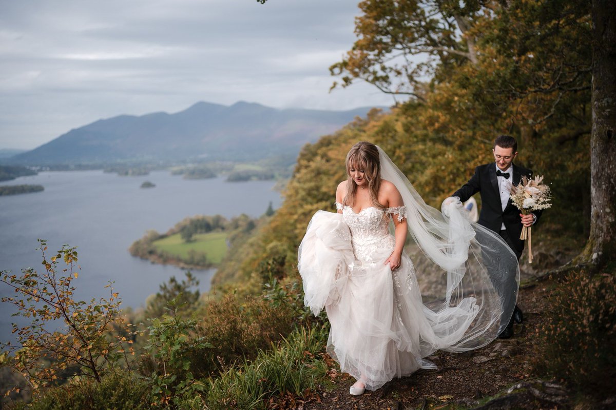 Getting some time away from the reception with Rachel and Kaelum’s during their wedding at the Lodore Falls Hotel. ❤️
Always great to find some time to head away from the venue if possible and capture some landscape shots.