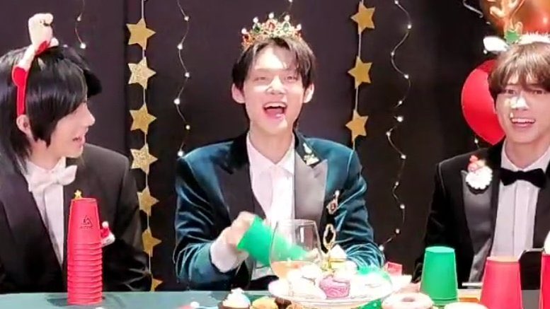 si kecil lucu banget yah bun spt kucing hapi hapi hapi