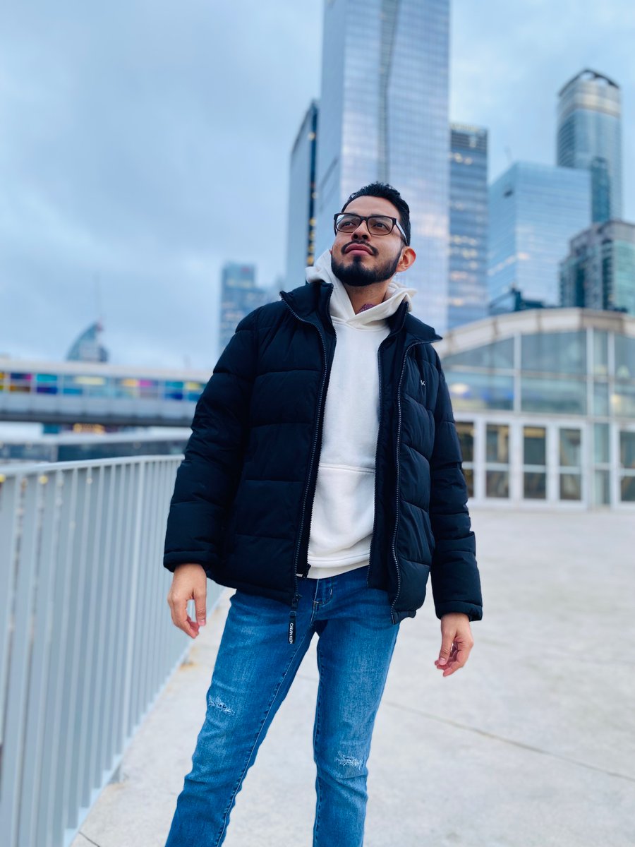 Gaspar9412's tweet photo. 🏙️ https://t.co/7TQsanBPcx