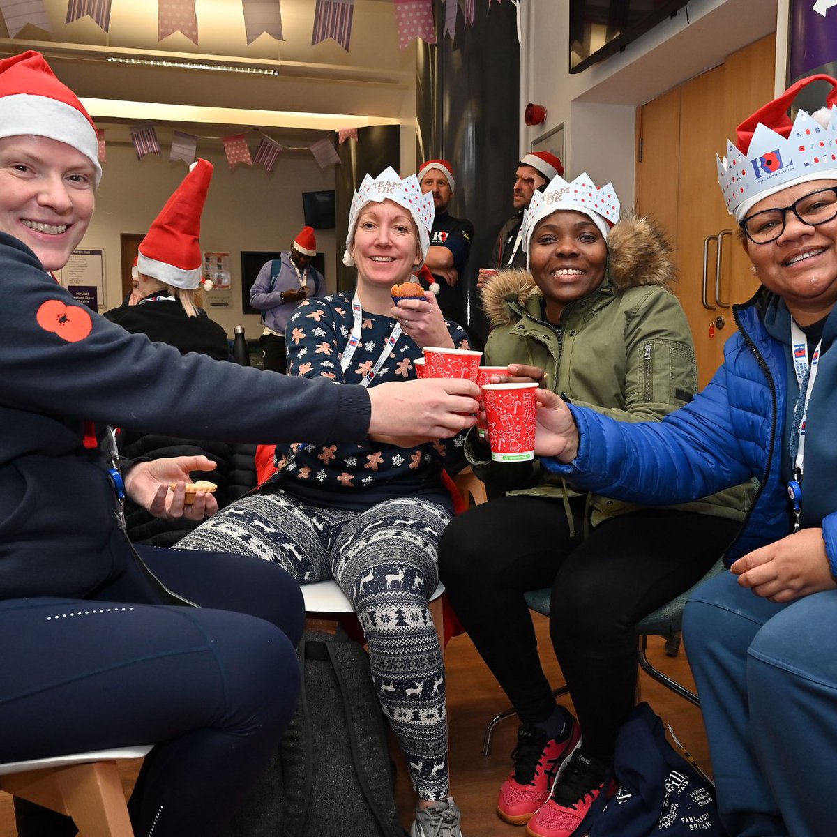 From all of us at RBL, we're wishing the Armed Forces community and our supporters, a Merry Christmas! Support is still available. Our phone lines will be closed on Christmas Day and Boxing Day but our partners at @VeteransGateway are open 24/7 on 0808 802 1212. Best wishes 🎄
