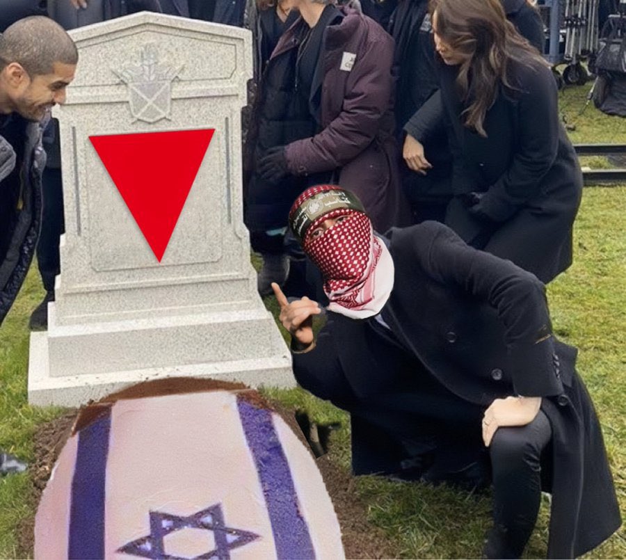 ImanimenM's tweet photo. @netanyahu You lie bibi!!!
You always lie for everything .
Wait in 2027 you and all zionit will be die !!! https://t.co/P4rmsXFFA3