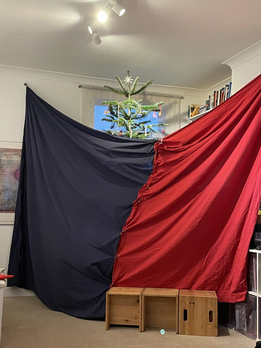 alanguagestory's tweet image. Ready for the big reveal later - does anyone else do this? #germanchristmas