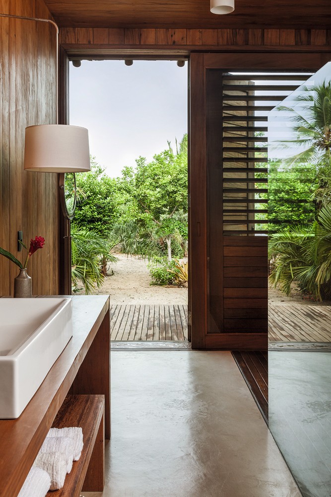 ADA_LE2023's tweet photo. The project faced the challenge of how to respect the conservation and breeding area of turtles while creating collective and private spaces. #architecture #homedesign #house #natural #brazil #interiordesign #colorfulspace https://t.co/pb8vrsB5br