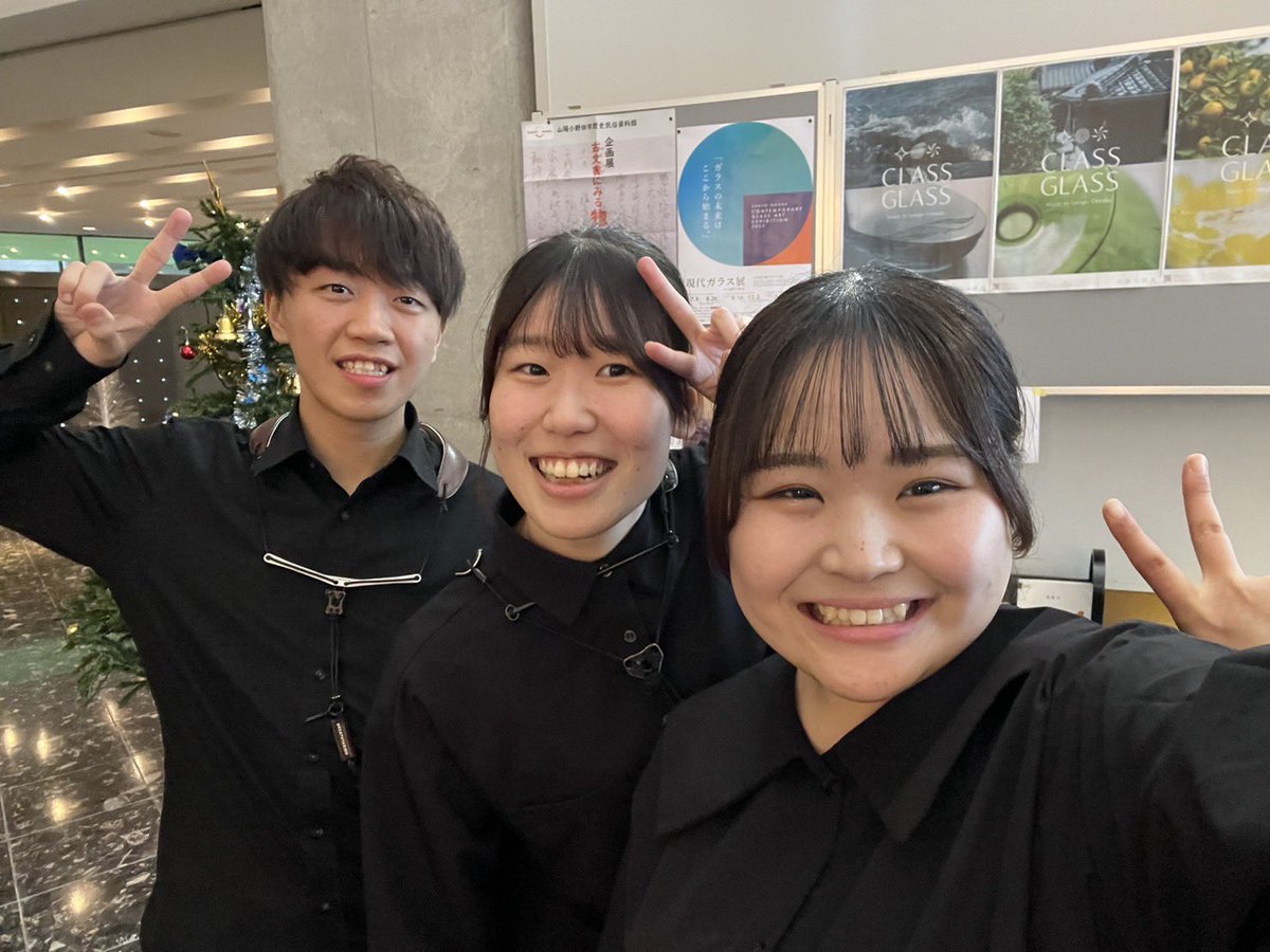 yubbnet's tweet photo. 本日は不二輸送機ホールにて、アンサンブルコンテスト県大会が行われました！
木管三重奏と金管八重奏が出場しました🎶

結果は…
木管三重奏 金賞 代表
金管八重奏 金賞 代表
でした！

木管三重奏 と金管八重奏 は、2月3日に行われる中国大会に出場します！
応援よろしくお願いします💪

 #山大吹奏 https://t.co/36ZuEfYwEl