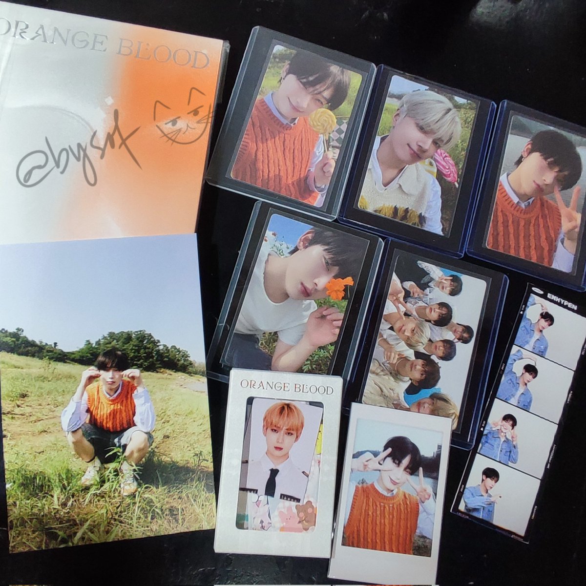 bys0f's tweet photo. @soft4pshoon » 📦.｡*♡ #sofimails

my most awaited parcel finally arrived at my door yeeeyyy!! thank you so much @soft4pshoon pero sana tumigil ka na ubos na pera ko beh 😏
#loeybudols https://t.co/nXncR06UOk