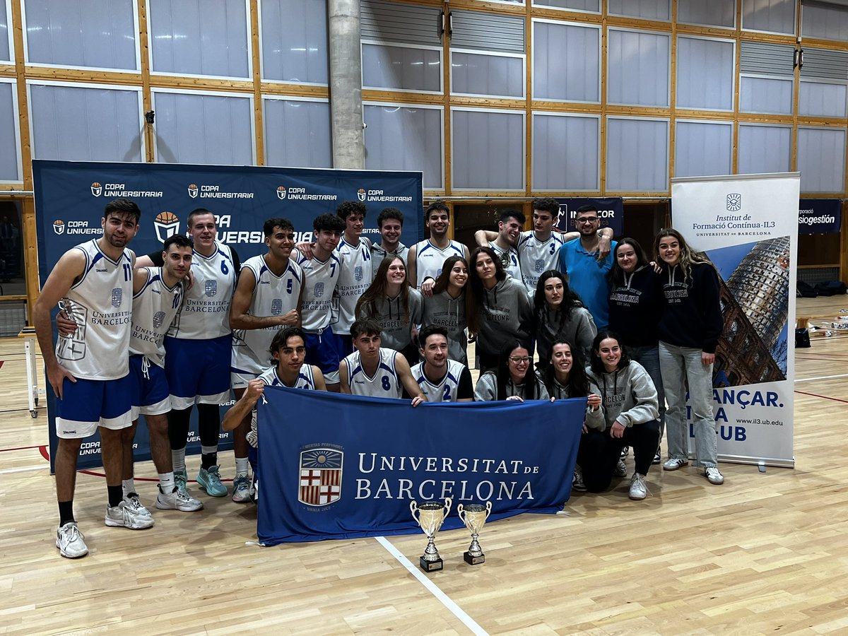 EsportsUB's tweet photo. BÀSQUET |

La UB es proclama Campiona de la @CopaUniversita masculina per segon any consecutiu.
L’equip femení assoleix la segona plaça en caure amb UVic a la Final.
Ambdós equips jugaran la Fase estatal a Andalusia a la primavera.

L’enhorabona a tots i totes!! Bon Nadal!
#SocUB https://t.co/8xO2h00XR6