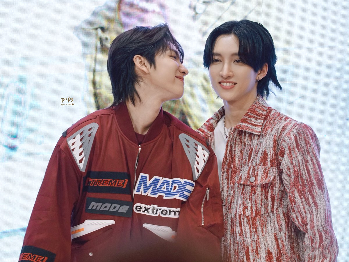 neethzara's tweet photo. My lovely  couple 🥰
BossNoeul FM in KHM
#BossNoeulPrivateFMInCambodia
#BoNoh
#Noeulnuttarat #Bosschaikamon
https://t.co/YNOGl2NYAp