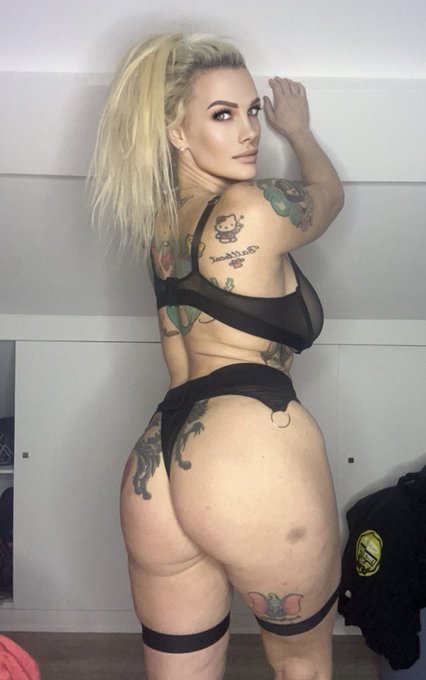 Become a free follower on F2F... https://t.co/suMlRCWCmq 🫦 https://t.co/GX7n12tZs2