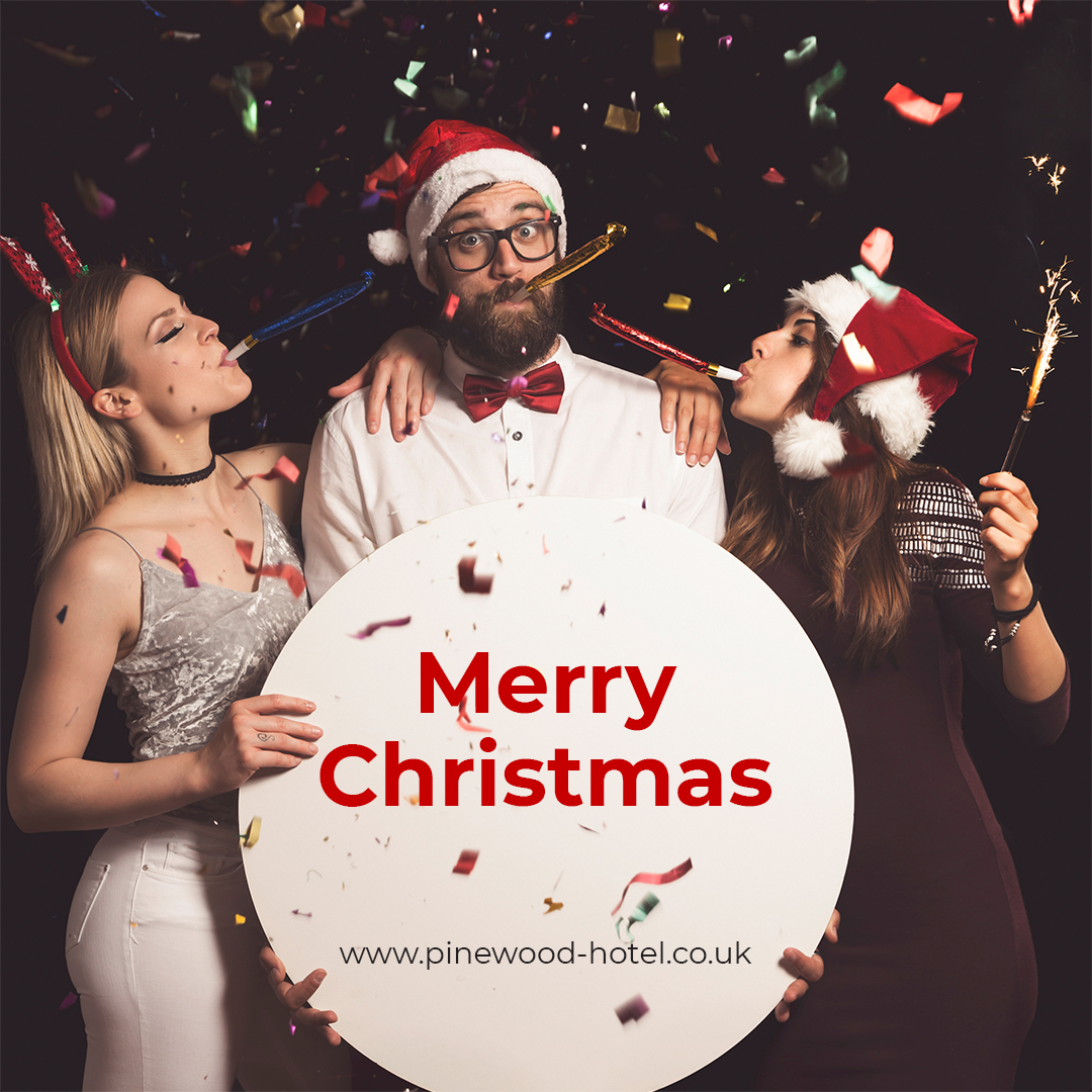 Wishing you a holiday season filled with festive decorations, luxurious accommodations, and the magic of the season. 🎅🏨🎁

Merry Christmas from Pinewood Hotel. 🎄

#merrychristmas #happyholidays #festiveseason #Pinewoodhotel
