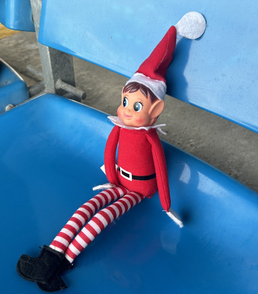 ColwynBayFC's tweet photo. #cheekyelf https://t.co/wqwgMLEjXW