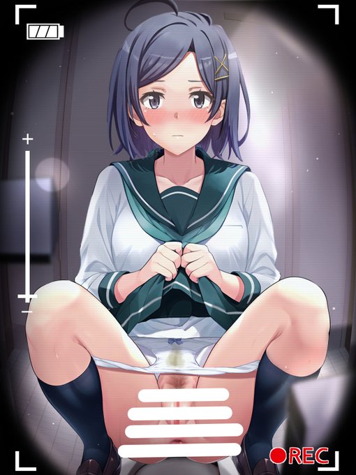 リク絵 (比企谷小町トイレ盗撮) 