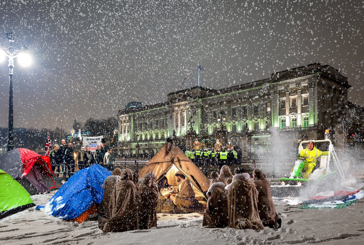 Cold War Steve tweet media