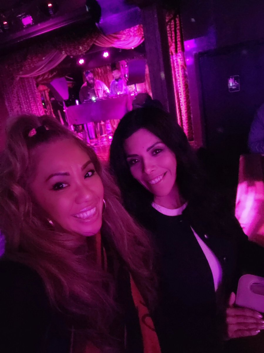 VloBeFree's tweet image. Outside was had tonight, AYYYEEE!!! 

#HBD #lovesher #love is the #filter

Okay time to sleep now LOL 

🥰😍🤩😘🥳🥳🥳🥳🥃🥃