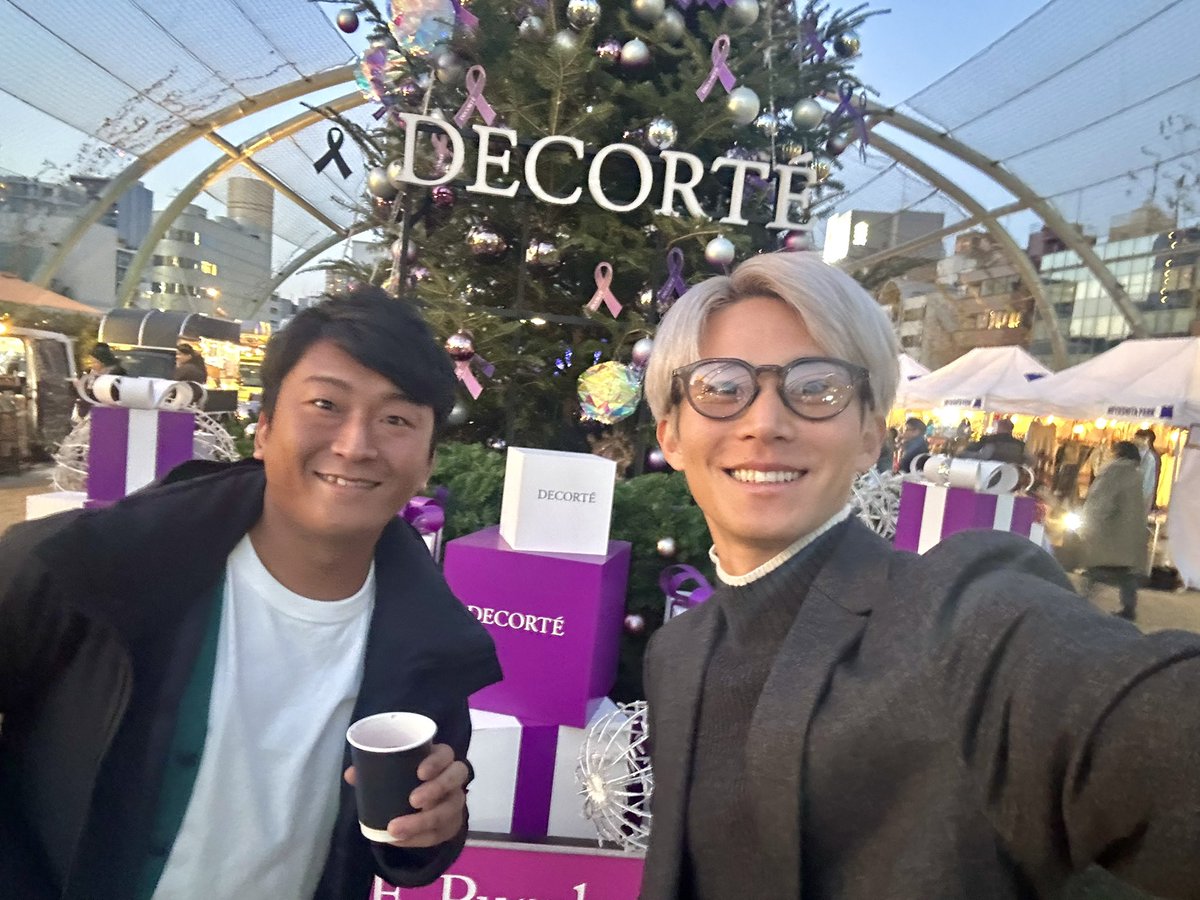tky0802's tweet photo. メリークリスマス！！！
そうしさんも出てもらった練習動画を今日の21時公開します！！！
動画内でもしかしたらプレゼント企画も…！？ https://t.co/VcnhuM8JIv