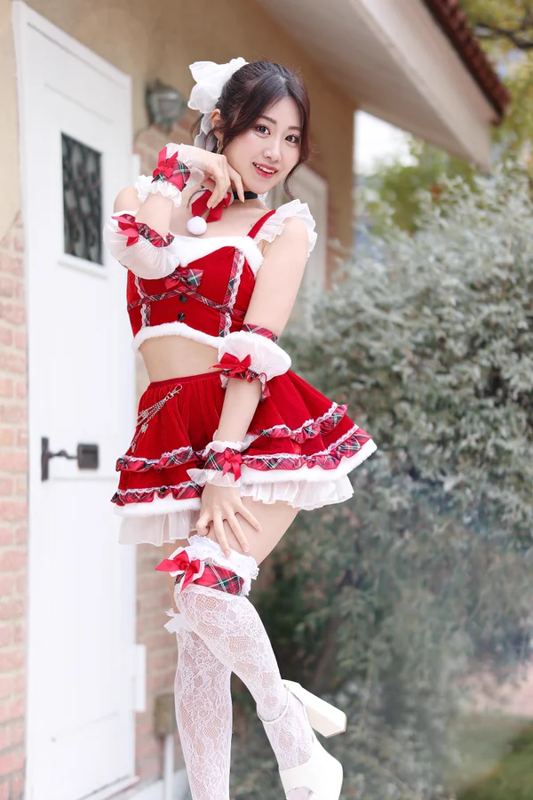 Asian girl Christmas costume