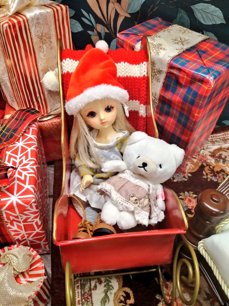 Biwakodoll's tweet photo. #クリスマスドール撮影2023
メリークリスマス‼️
🎉🎄🎅🎁✨　
#びわこ家のドール達　#sdm48
#幼天使美加　#sd76　#ぼこっ娘 https://t.co/1PhvF8YH4Y