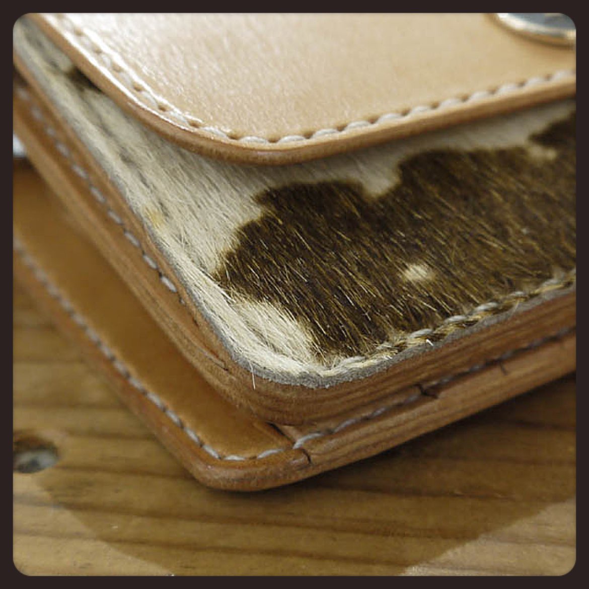 miracle_id's tweet photo. 【one and only】
"whiz leathers -harako wallet-"
-HPの方へ掲載致しました-
#whiz #whizlimited #whizleathers #harako #unborncalf #wallet #jamhomemade #10年の時を経て再び #前回はブラック #言う事ありません🙆🏼 #唯一無二 #自分へのXmasプレゼントにいかがですか🎅🎁#merrychristmas🎄 https://t.co/zUEwpQA1UX